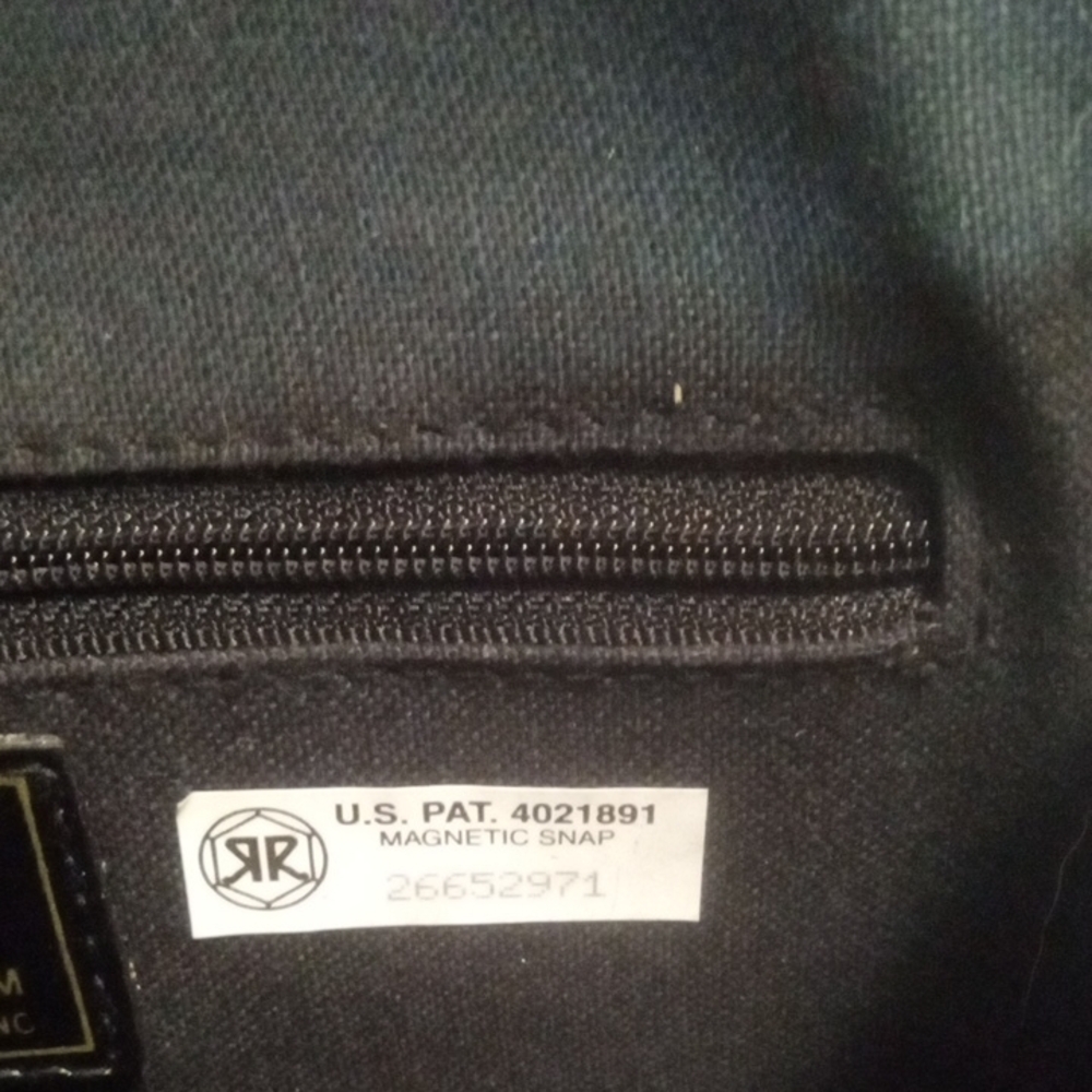 Vintage 1984 Liz Claiborne Brown Crossbody Bag with Geometric Pattern - Picture 3 of 10